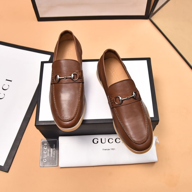 G*u*i leather shoes